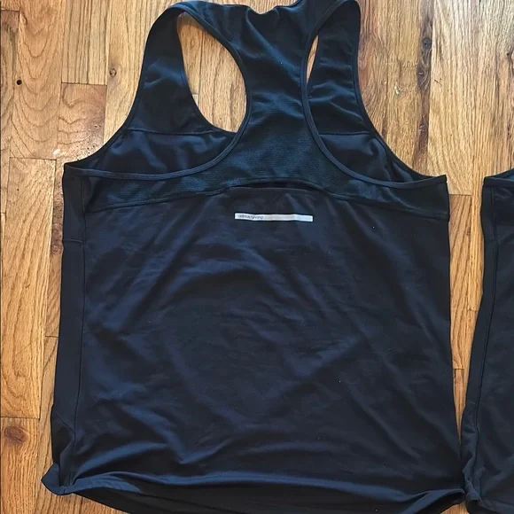 Adidas running Women's Black 2-pack bundle Tank Tops - Picture 8 of 8